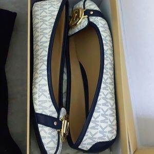 Michael Kors Logo Moccasin, 8.5, Luggage